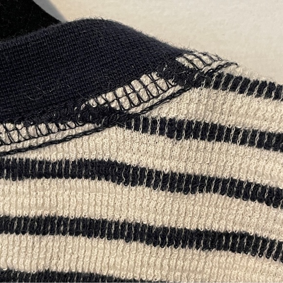 Levi’s Made And Crafted slim fit striped Henley Size: Medium - Picture 12 of 15